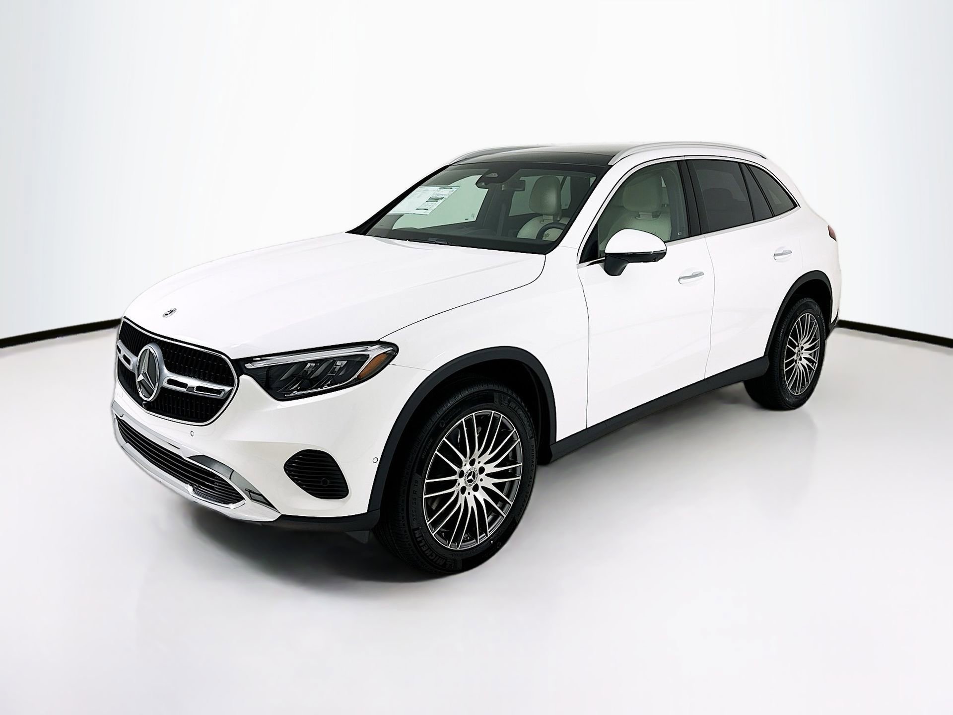 New 2026 Mercedes-Benz GLC 300 image 3