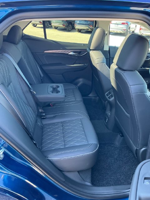 Used 2023 Buick Envision Avenir AWD/4WD image 17