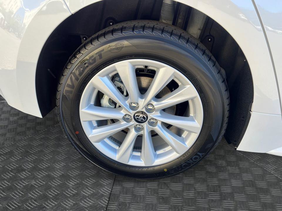 New 2027 Toyota Corolla SE w/ SE Premium Package FWD image 20