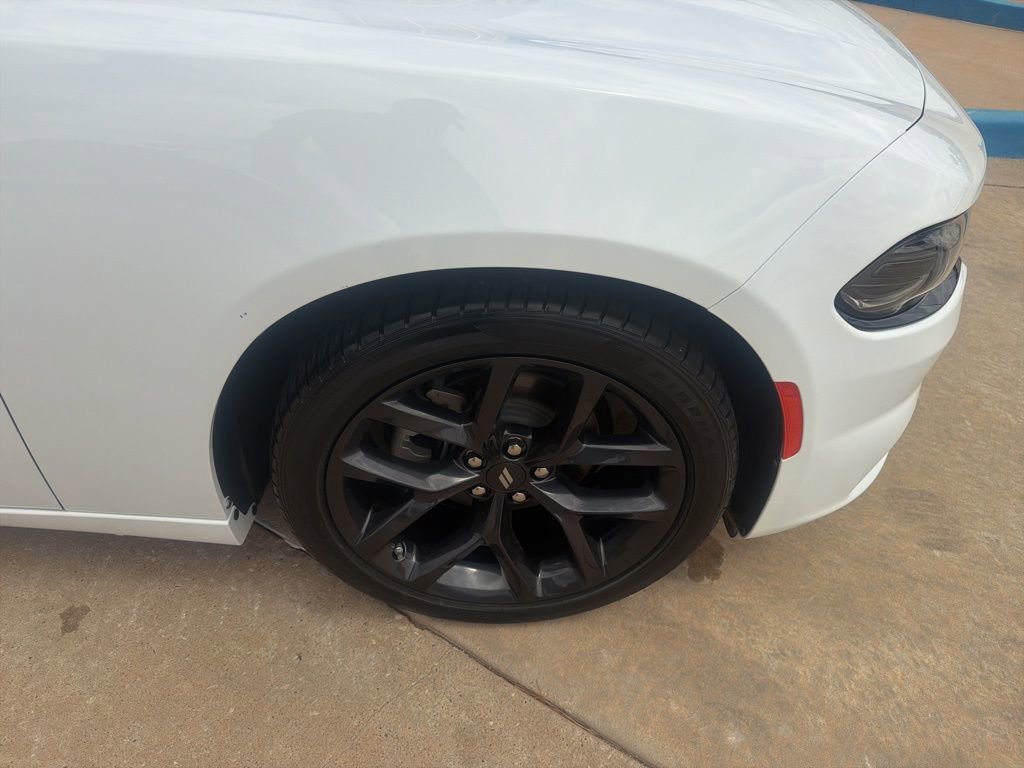 Used 2023 Dodge Charger SXT w/ Blacktop Package RWD image 31