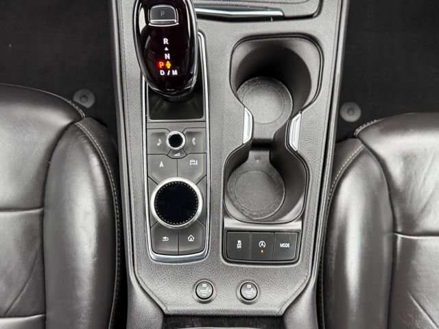Used 2025 Cadillac XT4 Premium Luxury image 32