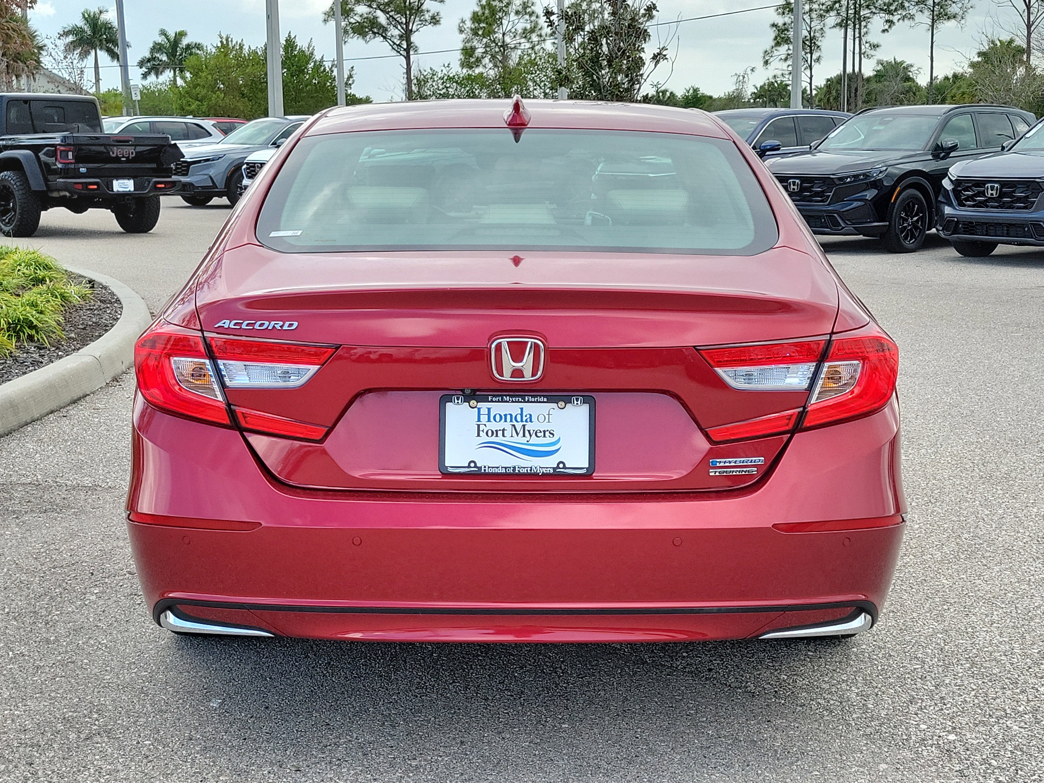 Used 2019 Honda Accord Touring image 5