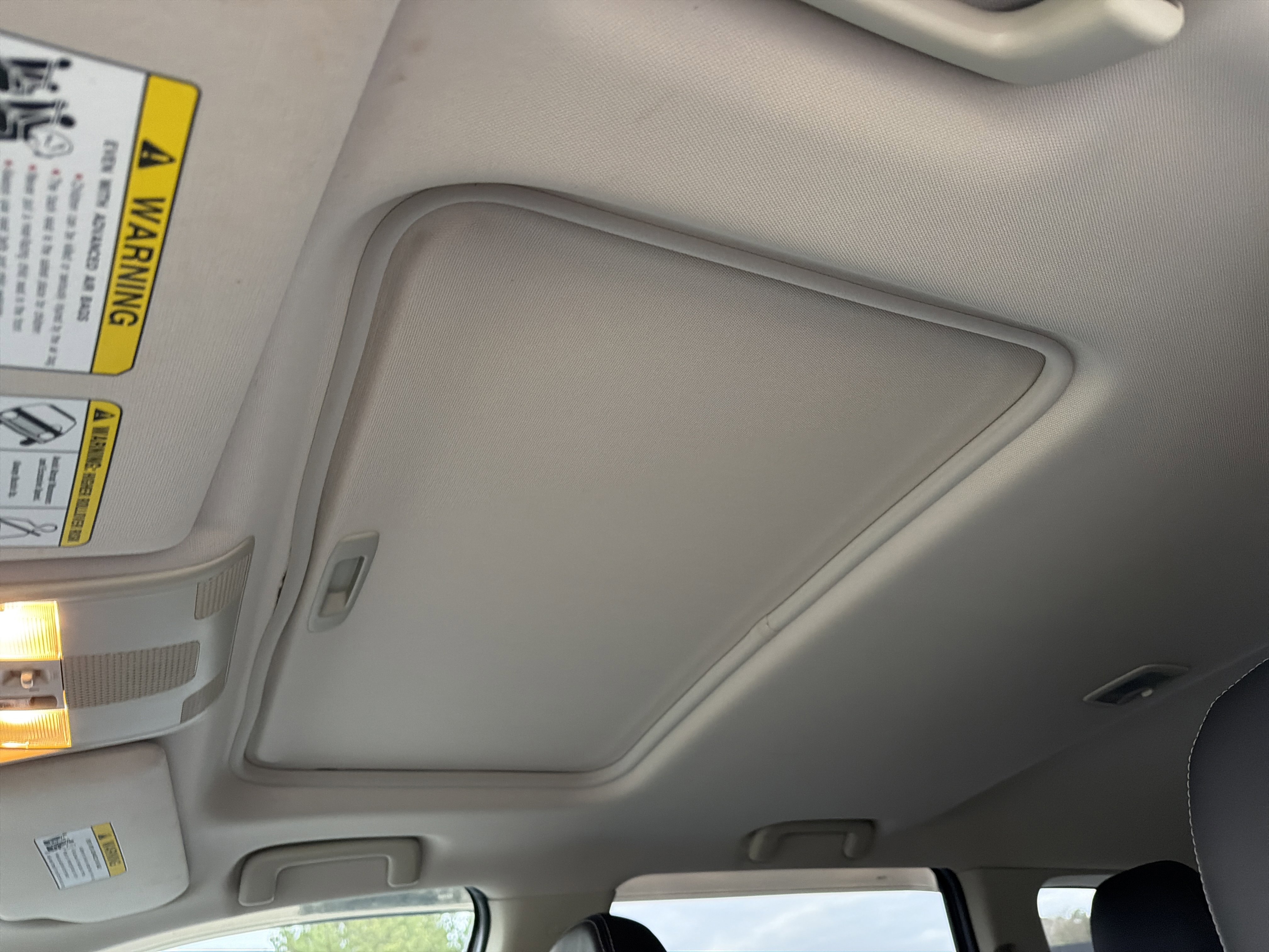 Used 2020 Mitsubishi Outlander SEL image 35