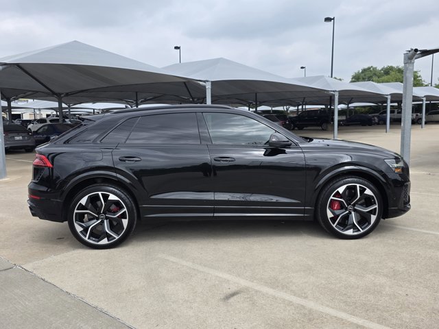 Used 2022 Audi RS Q8 w/ Carbon Optic Package AWD/4WD image 4