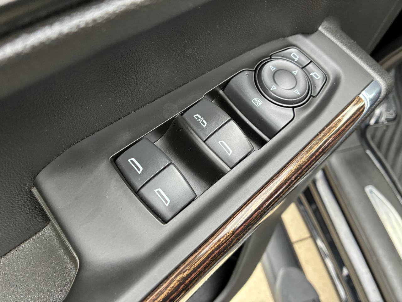 Used 2021 GMC Sierra 1500 SLE image 10