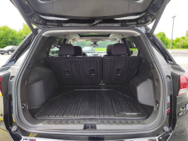 Used 2022 Chevrolet Equinox LT FWD image 28