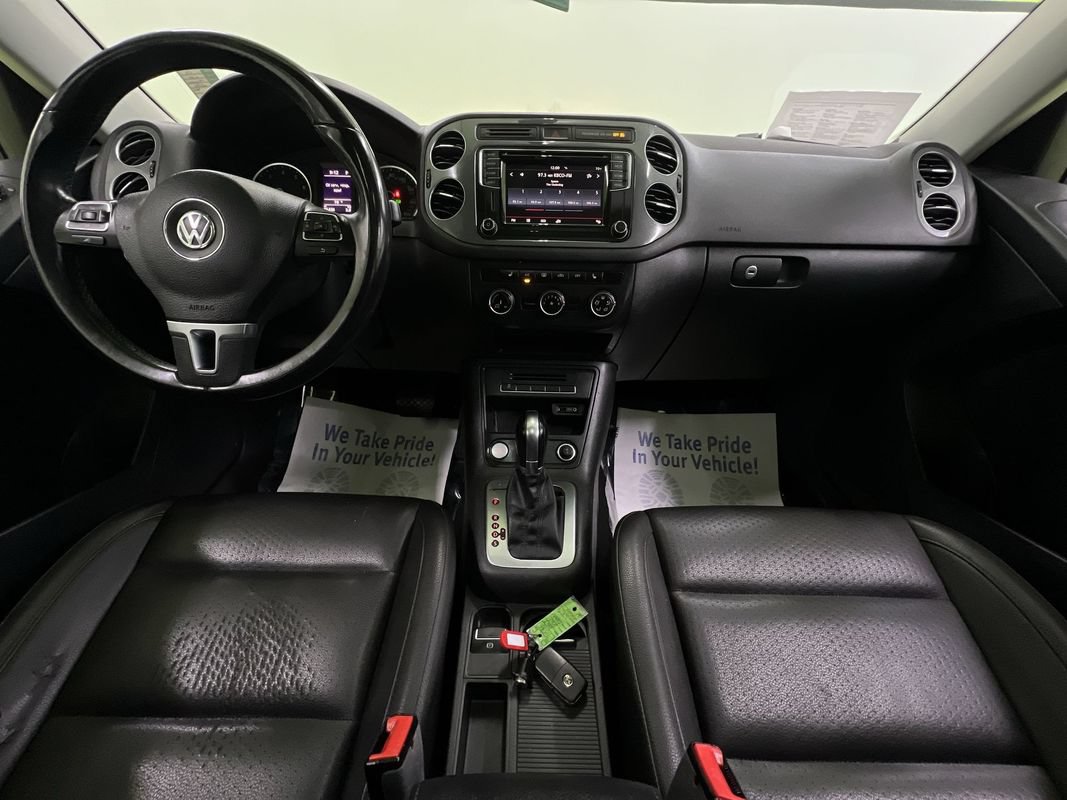 Used 2017 Volkswagen Tiguan Wolfsburg Edition AWD/4WD image 18