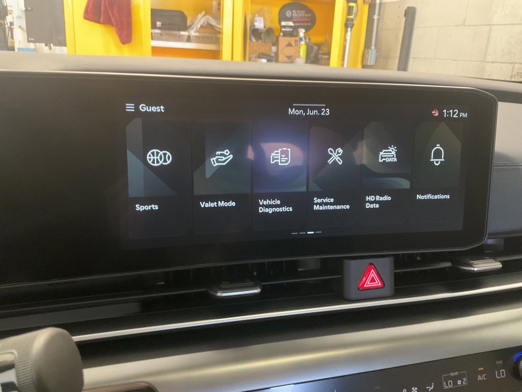 New 2026 Kia Carnival SX w/ SX Dark Edition Package image 19