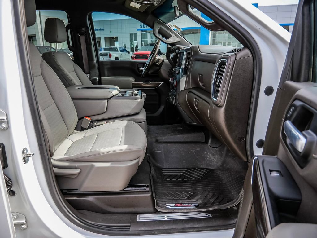 Used 2023 Chevrolet Silverado 2500 LT w/ Convenience Package image 15