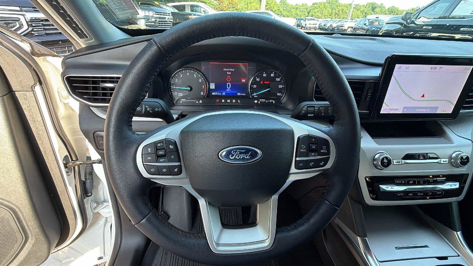 Used 2023 Ford Explorer XLT w/ Equipment Group 202A RWD image 28