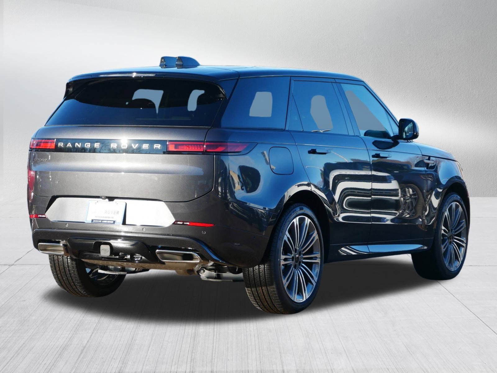 New 2026 Land Rover Range Rover Sport Dynamic SE AWD/4WD image 2