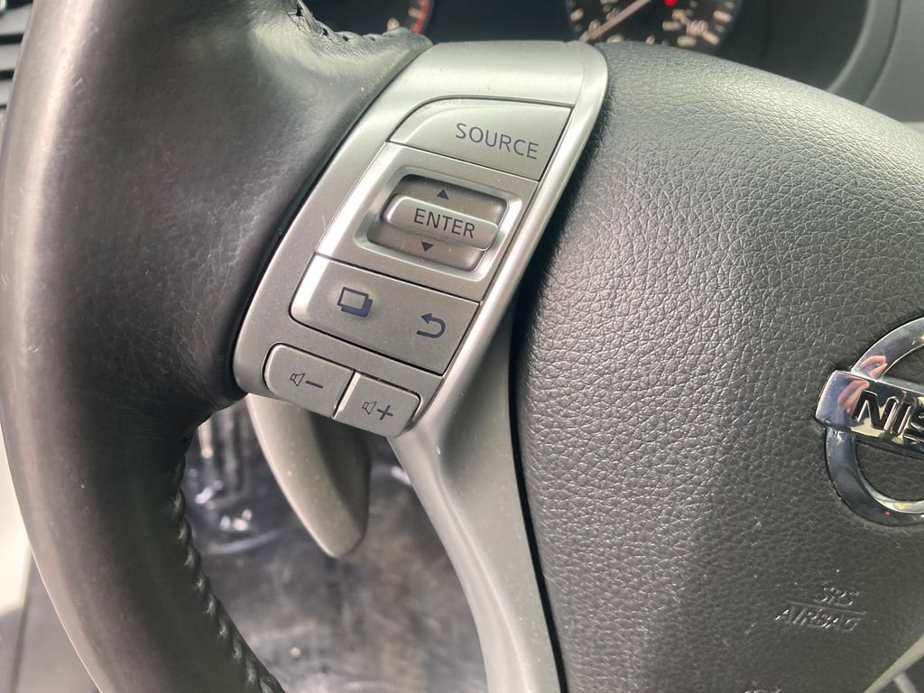 Used 2017 Nissan Altima 2.5 SR FWD image 42
