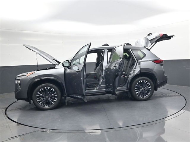 New 2026 Nissan Rogue Platinum image 35