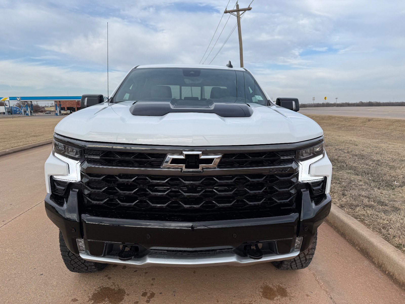 New 2026 Chevrolet Silverado 1500 ZR2 w/ Dark Appearance Package image 8