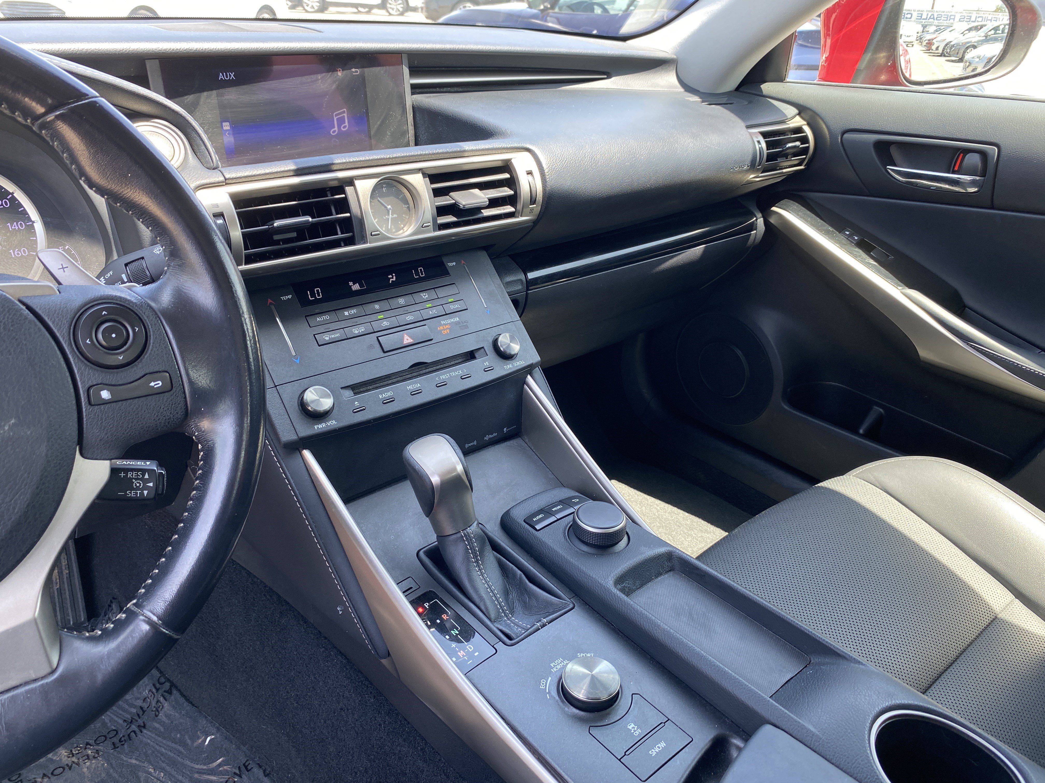 Used 2016 Lexus IS 200t RWD image 11