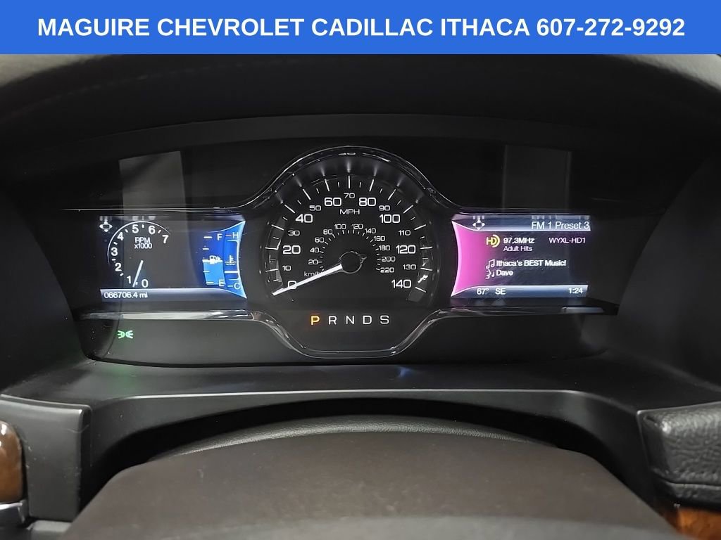 Used 2016 Lincoln MKS AWD w/ Equipment Group 201A image 22