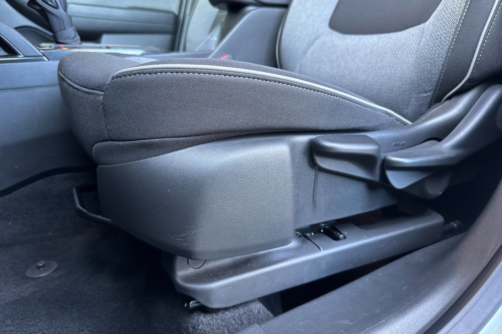 Used 2025 Chevrolet TrailBlazer LT image 14