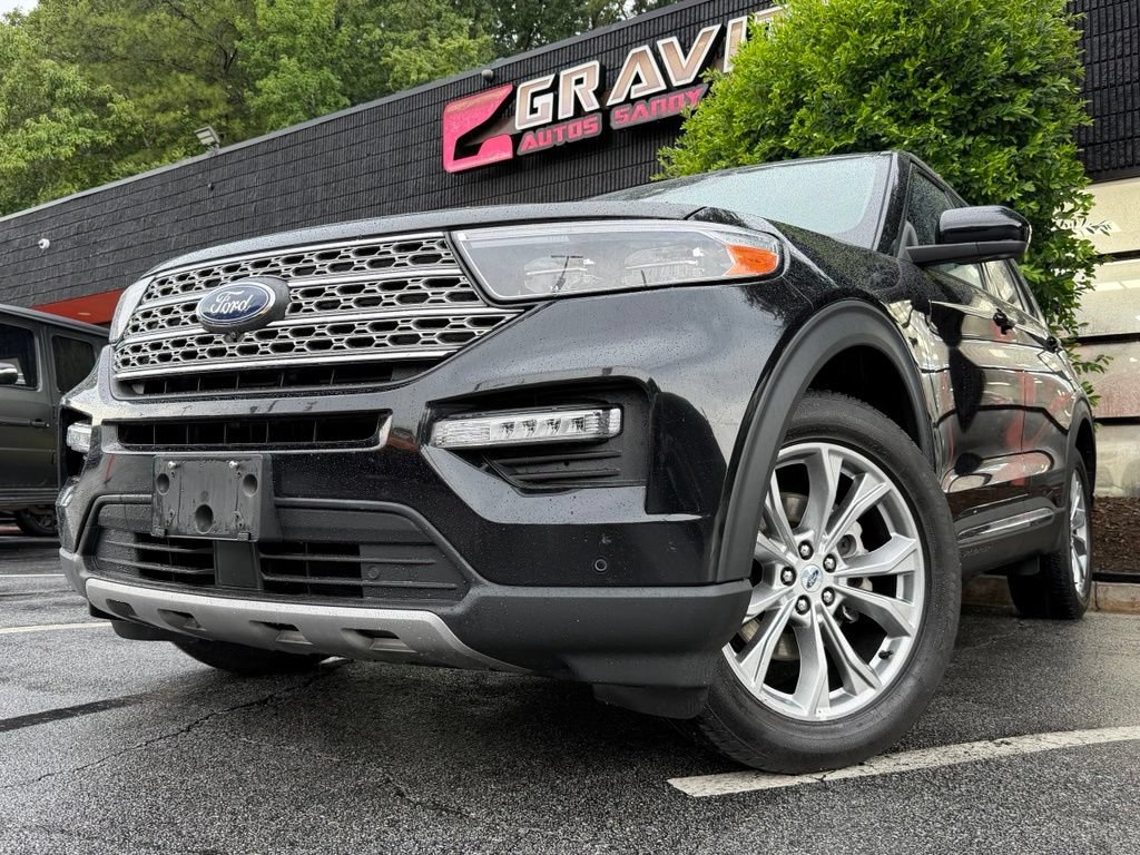 Used 2024 Ford Explorer Limited AWD/4WD image 2