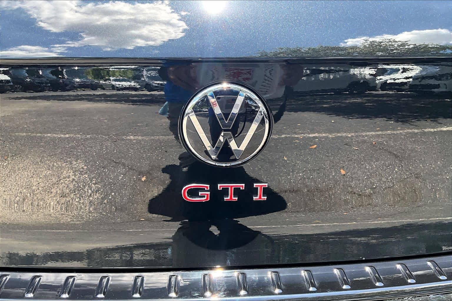 New 2026 Volkswagen Golf S FWD image 13