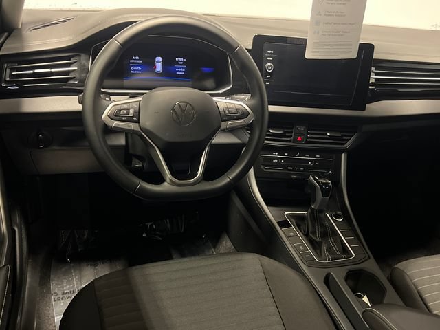 Used 2025 Volkswagen Jetta S FWD image 11