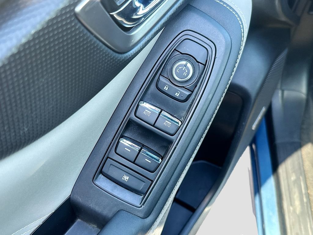 Used 2024 Subaru Forester Limited w/ Convenience Package image 18