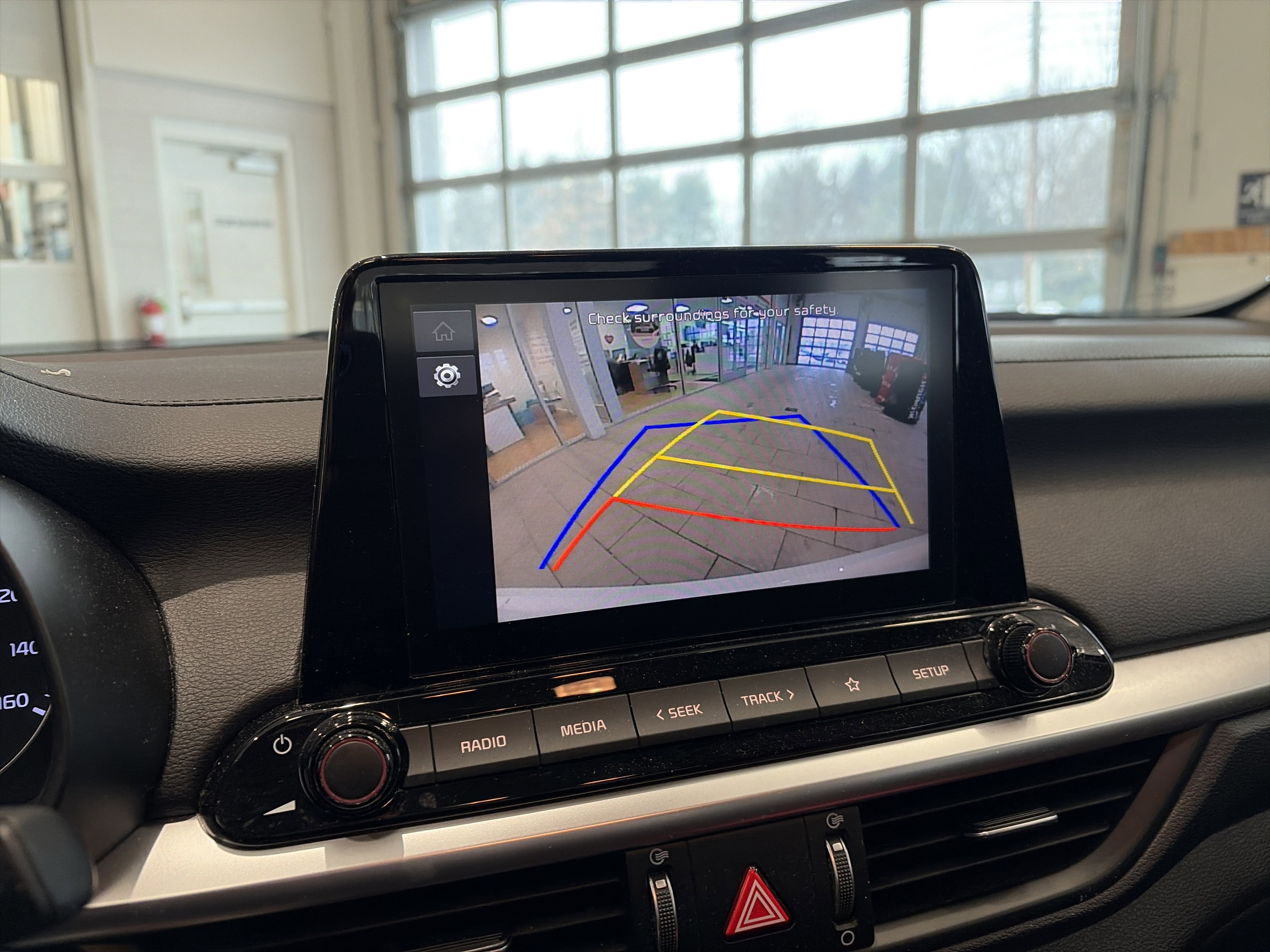 Used 2023 Kia Forte LXS image 28