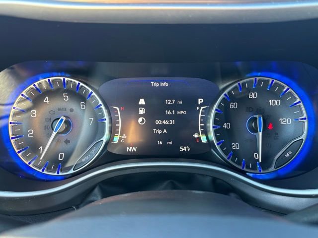 New 2026 Chrysler Pacifica Select image 19