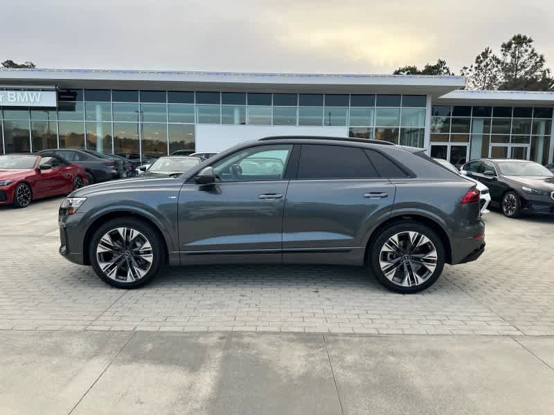 Used 2026 Audi Q8 Premium Plus AWD/4WD image 2