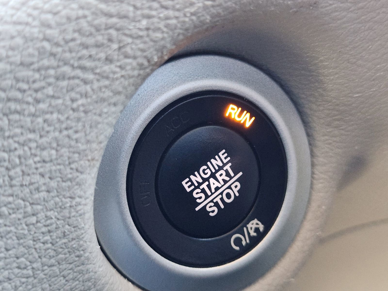 Used 2022 Chrysler Pacifica Touring-L image 21