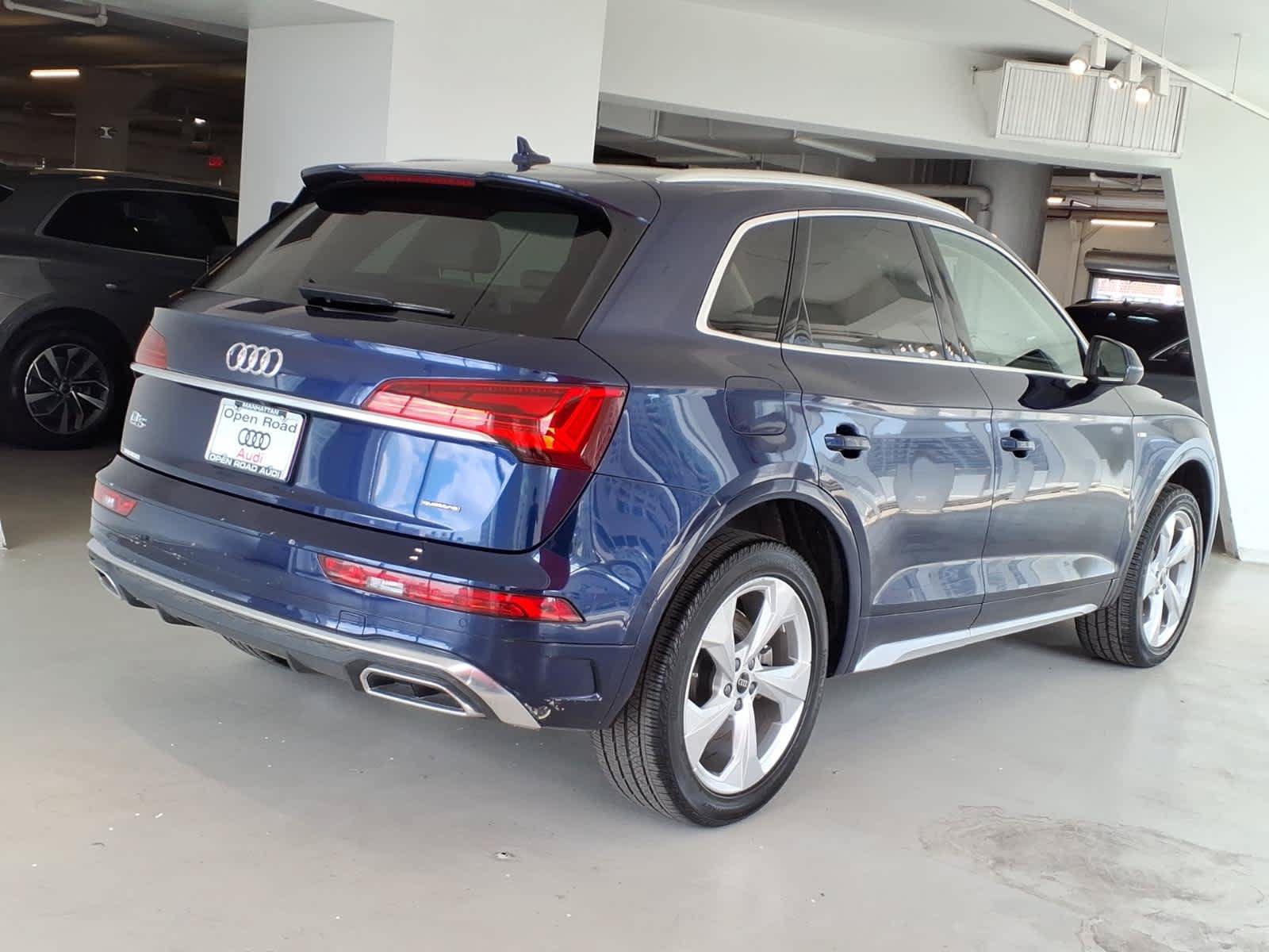 Used 2023 Audi Q5 2.0T Premium Plus w/ Premium Plus Package AWD/4WD image 4
