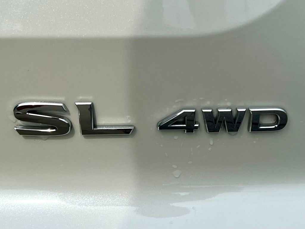 Used 2022 Nissan Pathfinder SL image 14