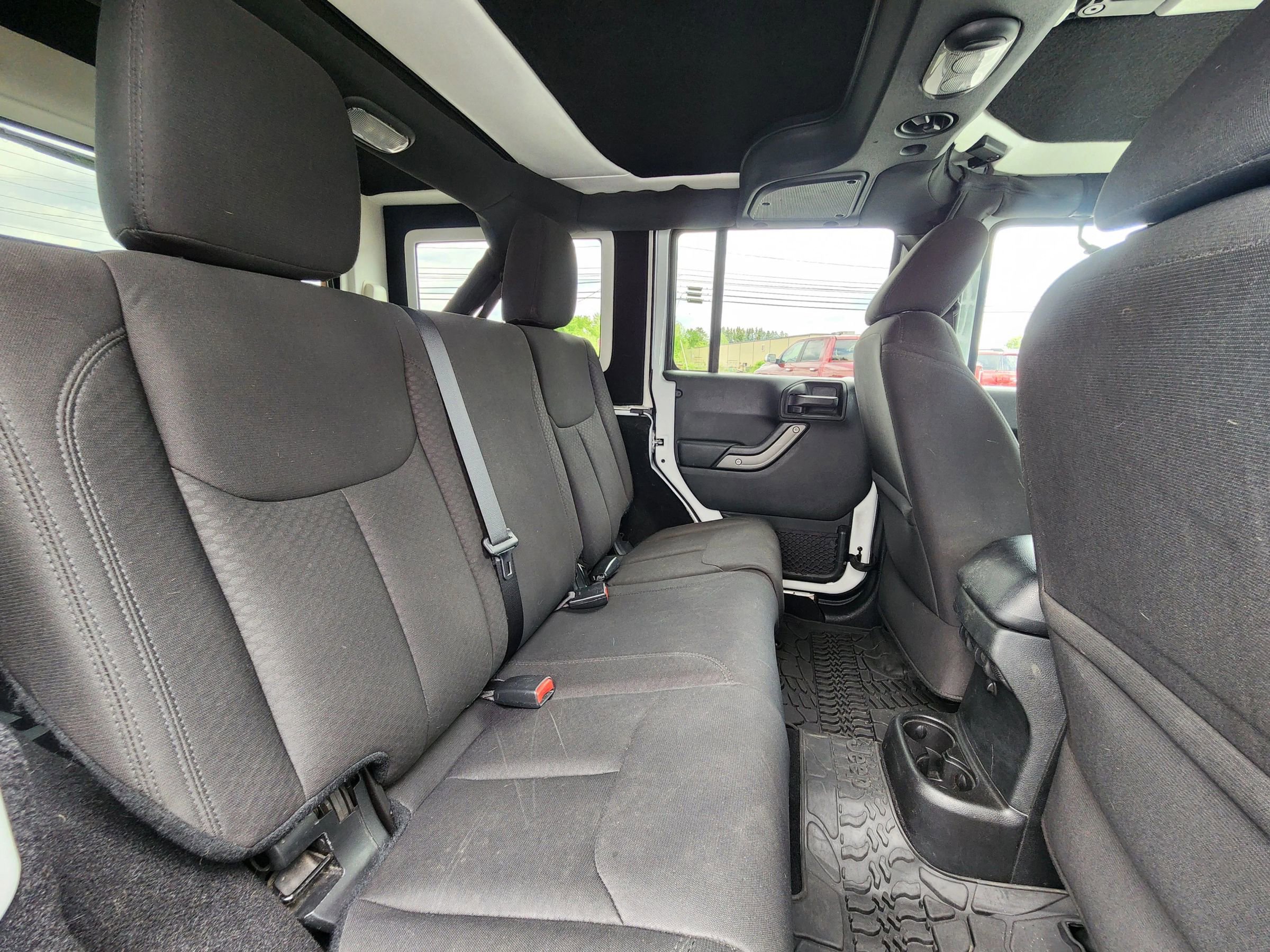 Used 2017 Jeep Wrangler Unlimited Sport AWD/4WD image 42