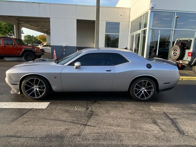 Used 2017 Dodge Challenger R/T Scat Pack image 6