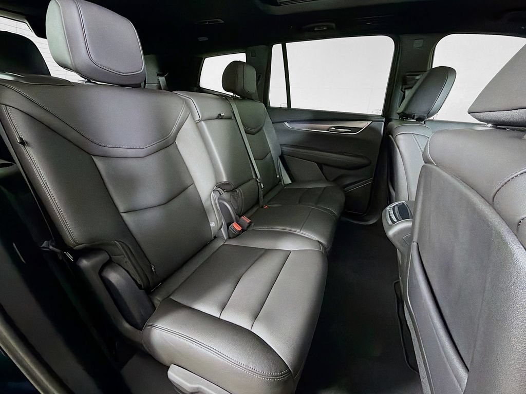 Certified 2024 Cadillac XT6 Luxury AWD/4WD image 26
