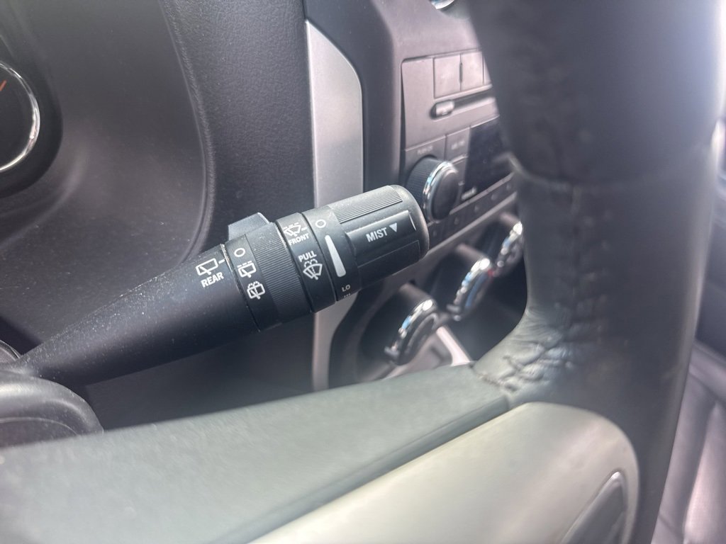 Used 2015 Jeep Compass High Altitude image 19