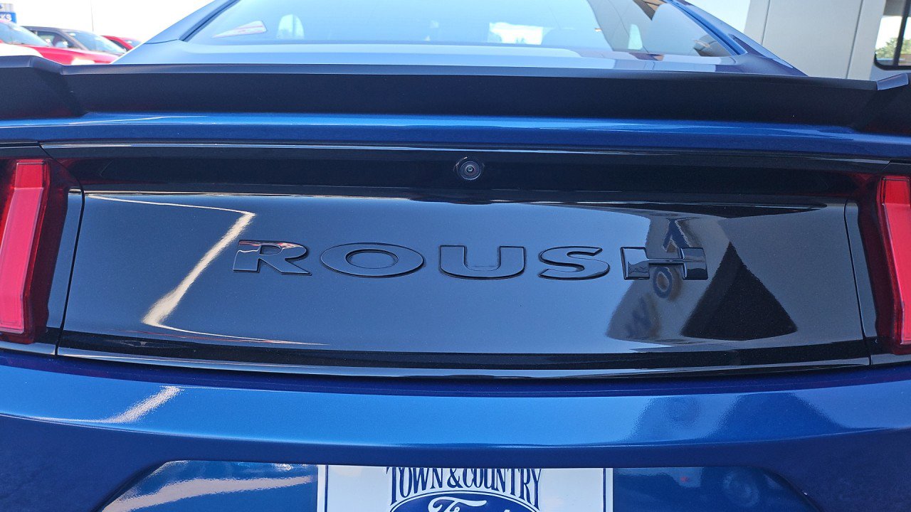 Used 2022 Ford Mustang GT Premium w/ GT Performance Package RWD image 10