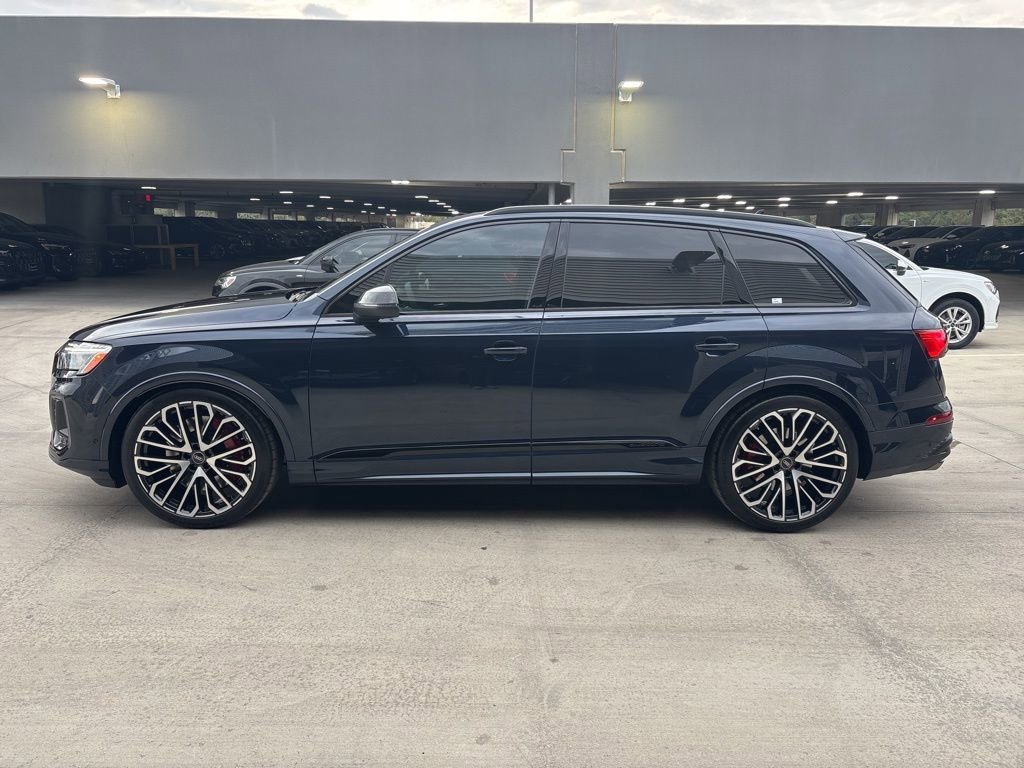 New 2026 Audi SQ7 Prestige image 9