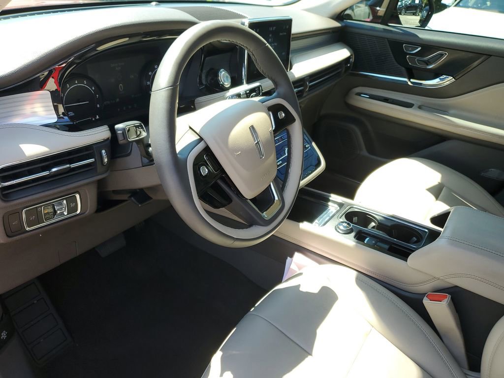 Certified 2022 Lincoln Corsair FWD image 20