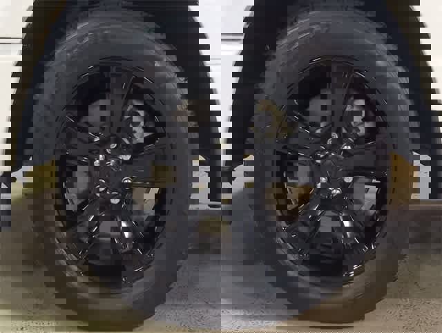 Used 2021 RAM 1500 Big Horn image 14