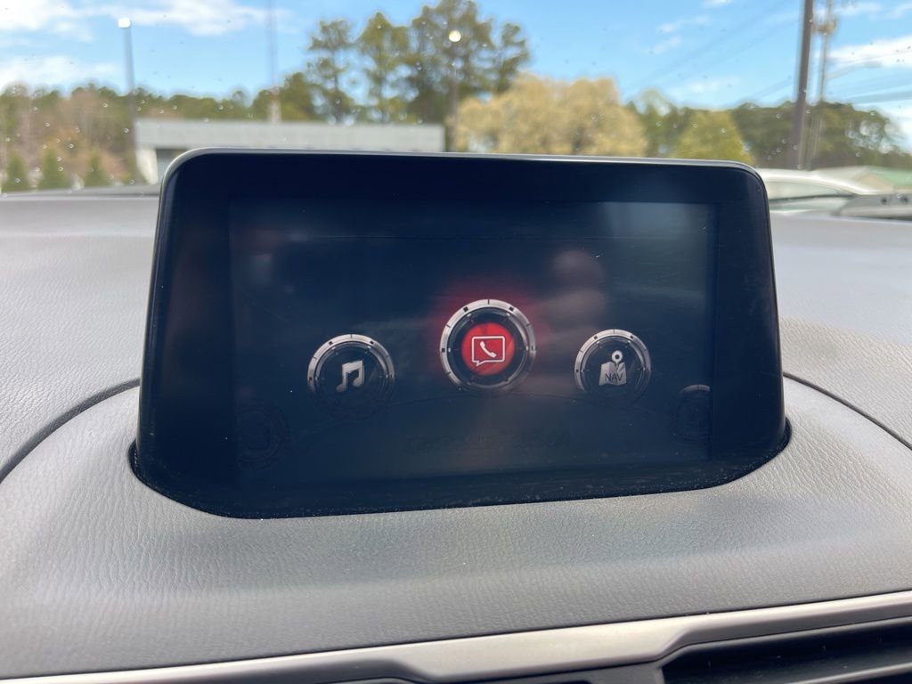 Used 2018 MAZDA MAZDA3 Sport image 10