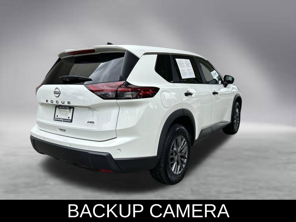 Used 2024 Nissan Rogue S AWD/4WD image 4