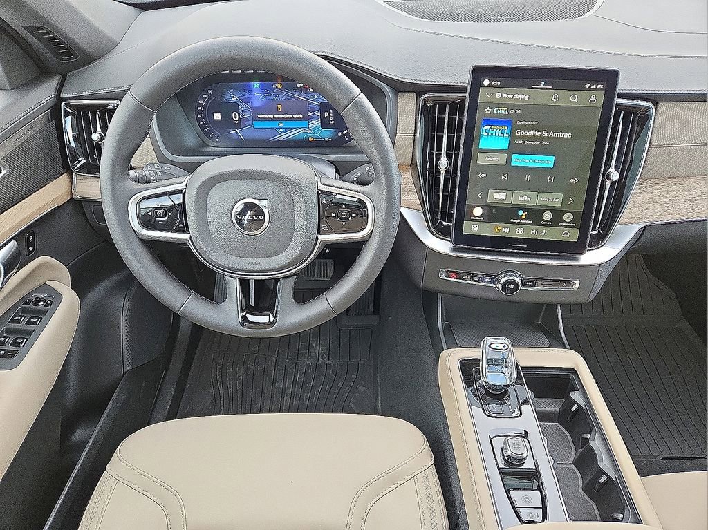 New 2026 Volvo XC90 B6 Plus w/ Protection Package Premier AWD/4WD image 18