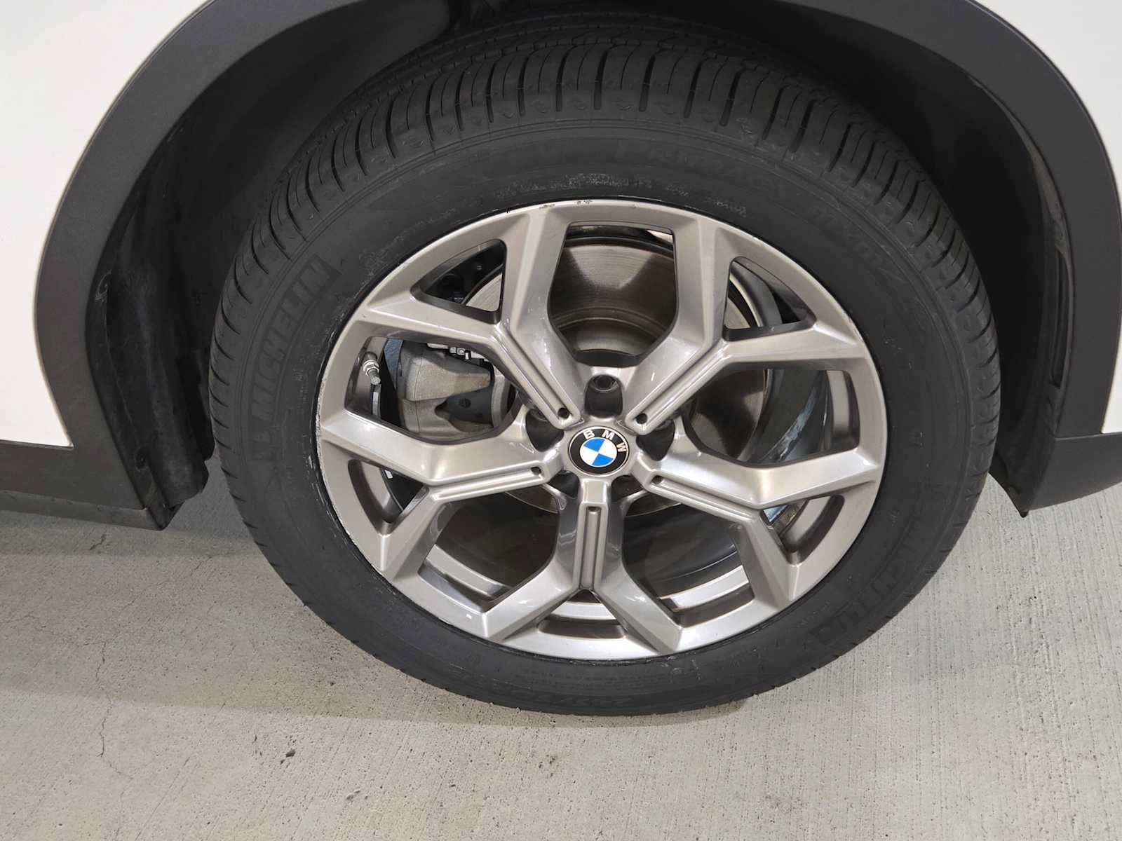 Used 2020 BMW X3 xDrive30i w/ Driving Assistance Package AWD/4WD image 9
