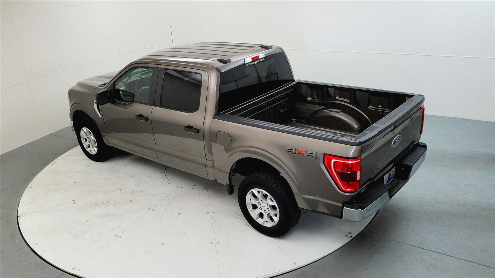 Used 2023 Ford F150 XLT image 15