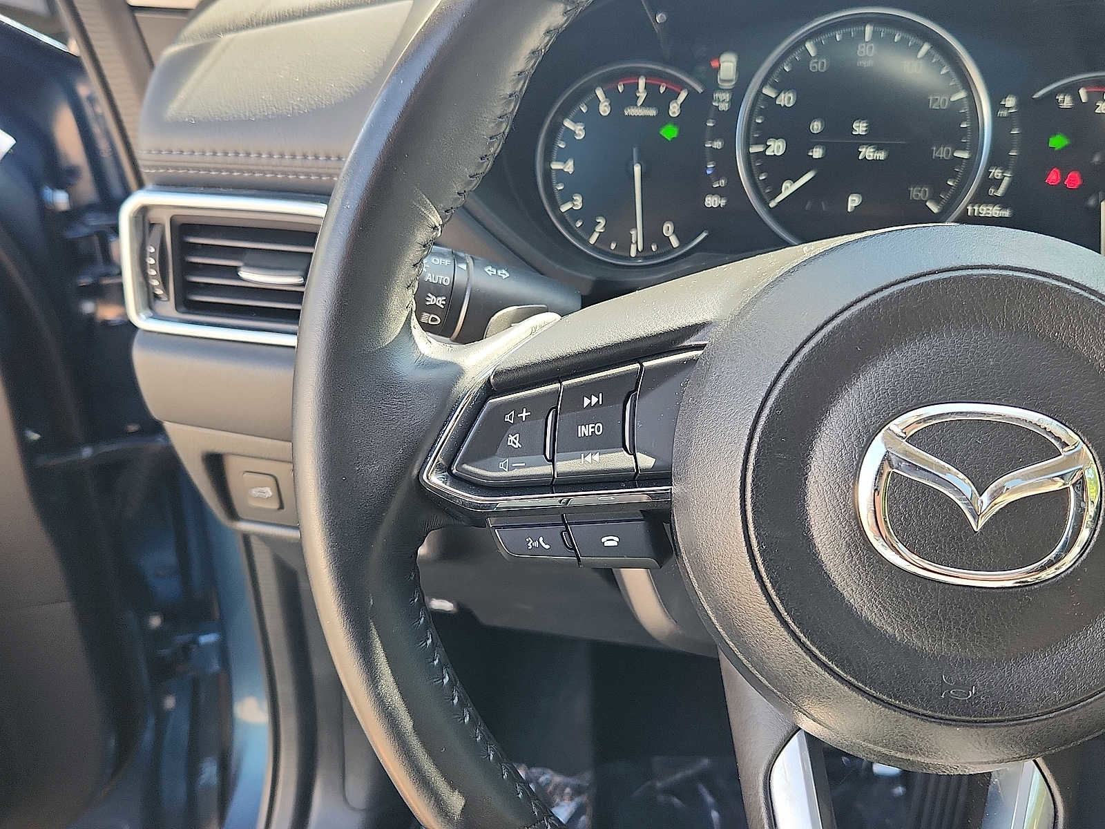 Used 2023 MAZDA CX-5 AWD 2.5 S w/ Premium Package image 20