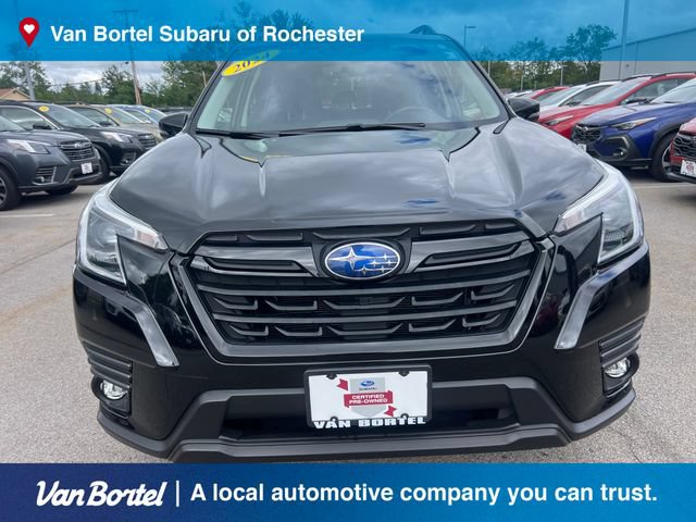 Certified 2024 Subaru Forester Limited AWD/4WD image 2