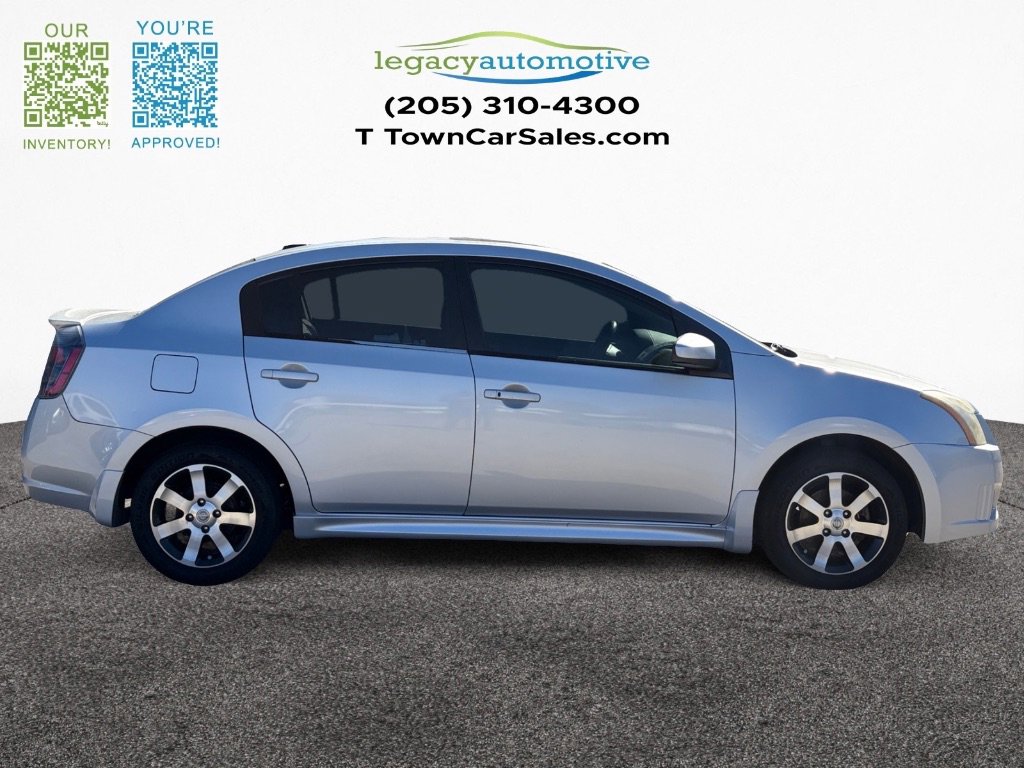 Used 2012 Nissan Sentra 2.0 SR w/ Special Edition Pkg FWD image 6