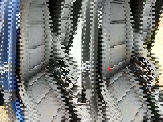 New 2026 Chevrolet Equinox LT w/ Convenience Package II image 28