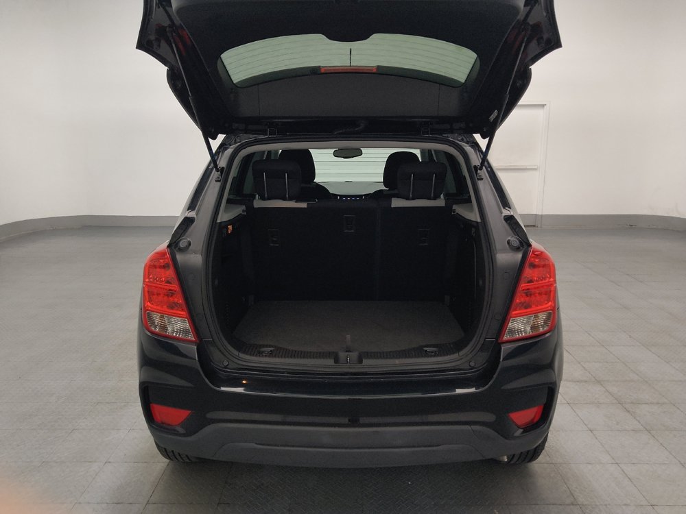 Used 2020 Chevrolet Trax LS FWD image 29