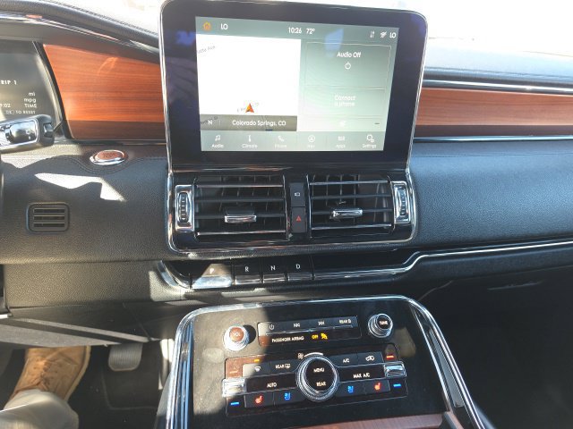 Used 2020 Lincoln Navigator Reserve AWD/4WD image 21